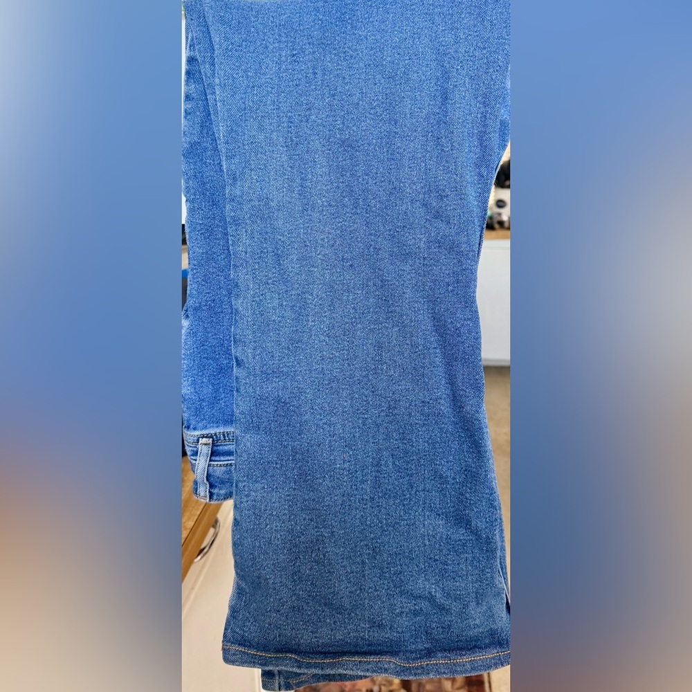 Old Navy women’s high rise flare jeans (16)